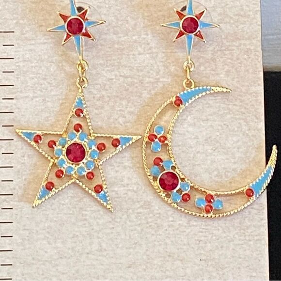 Bijoux Star Crescent Moon Mismatched Gold Tone Multicolor Dangle Earrings NWT - Picture 8 of 14